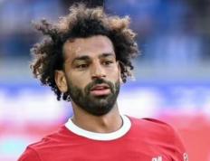 穆罕默德·萨拉赫（Mohamed Salah）是最新一位转会至沙特职业联赛的知名球员。！九球体育