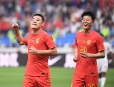 2:1！武汉三镇队球员两送助攻，国足赢得世界杯预选赛开门红！九球体育
