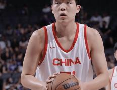 NBA夏季联赛中国队惨败国王 郭士强五上五下引争议