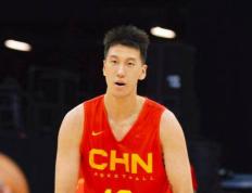 中国男篮在NBA夏季联赛惨败，球员怒骂并引发网友热议