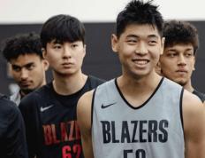 心理不平衡！日本球员不用打夏联就把NBA合约拿了，中韩球迷羡慕哭了