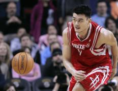 姚明退役13年了，他每年能从NBA拿多少退休金？普通人望尘莫及