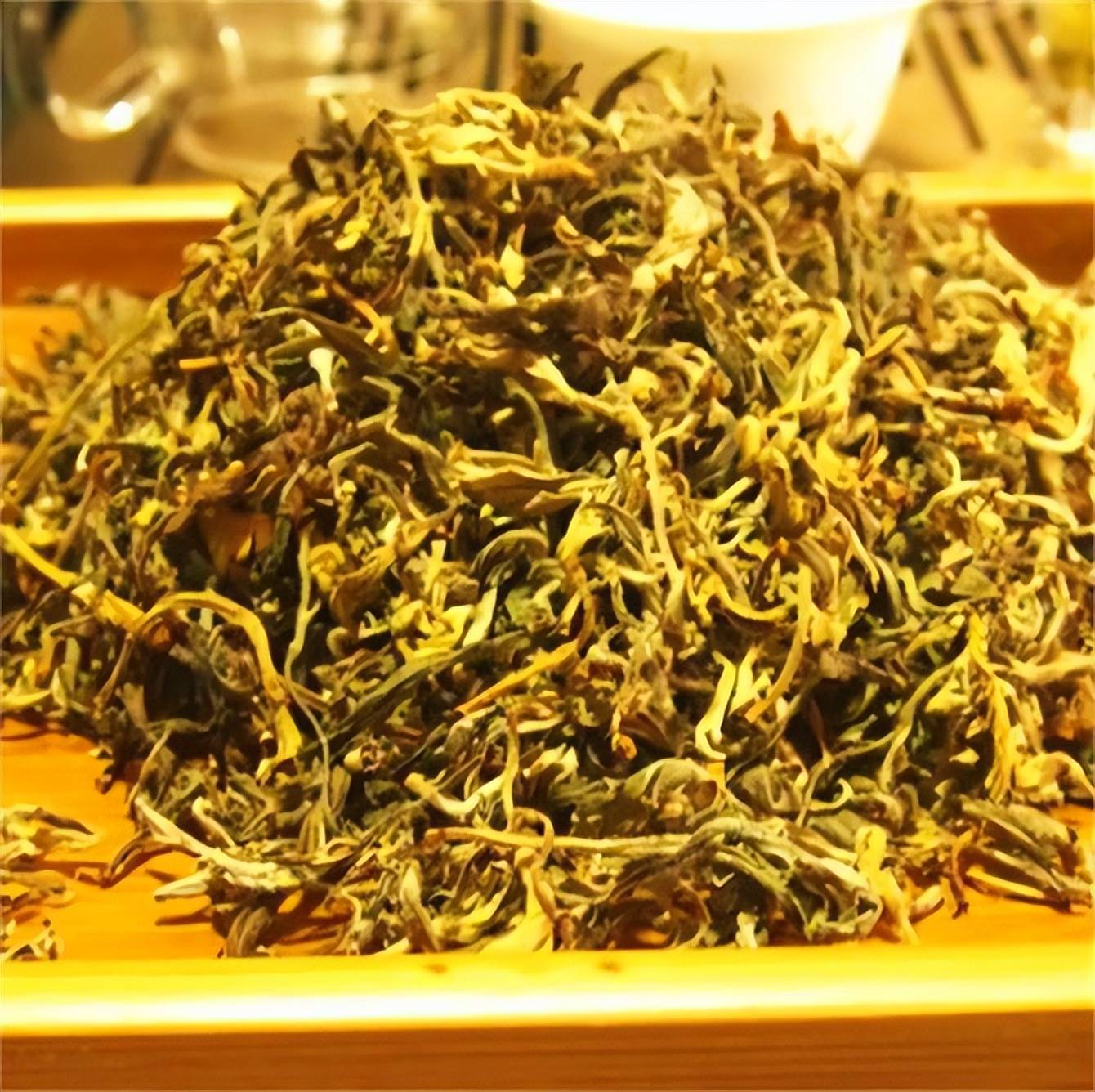 老鹰茶是什么茶？细说老鹰茶的来历与作用