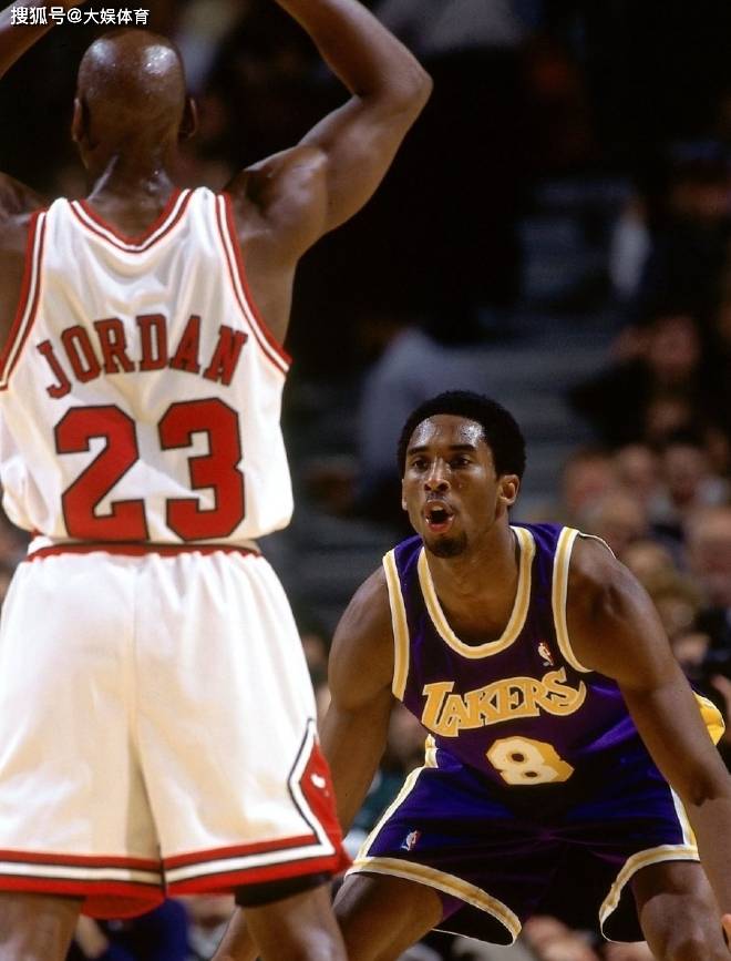 乔丹贵为篮球之神，为何2个儿子都没有继承天赋，甚至连NBA都没打