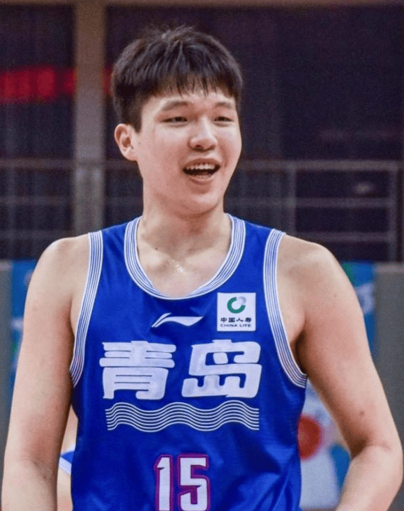 夏联打太差尼克杨却称杨瀚森能成NBA状元 青岛送他到澳洲能飞升？