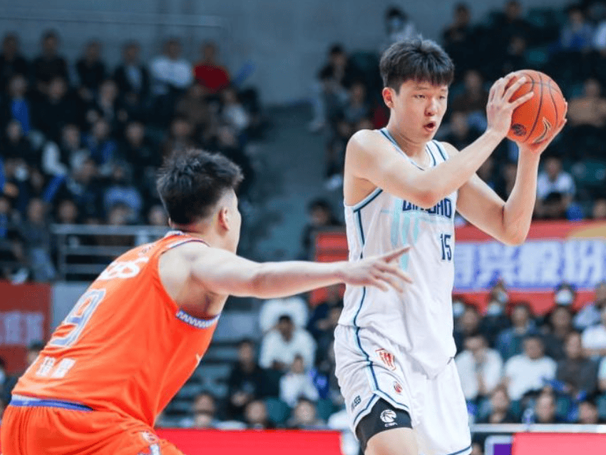 夏联打太差尼克杨却称杨瀚森能成NBA状元 青岛送他到澳洲能飞升？