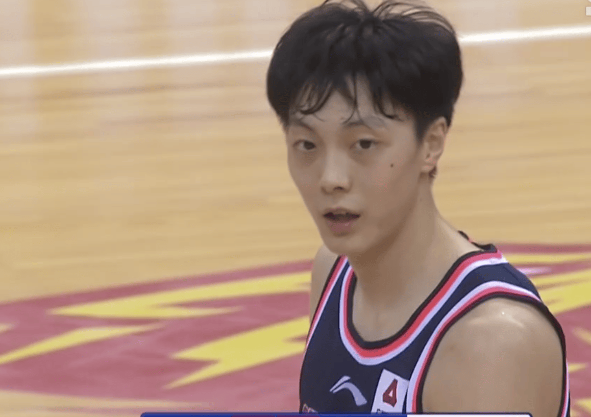 姚明远程遥控！派杜锋带辽粤联军大战NBA两巨星，把流量玩明白了